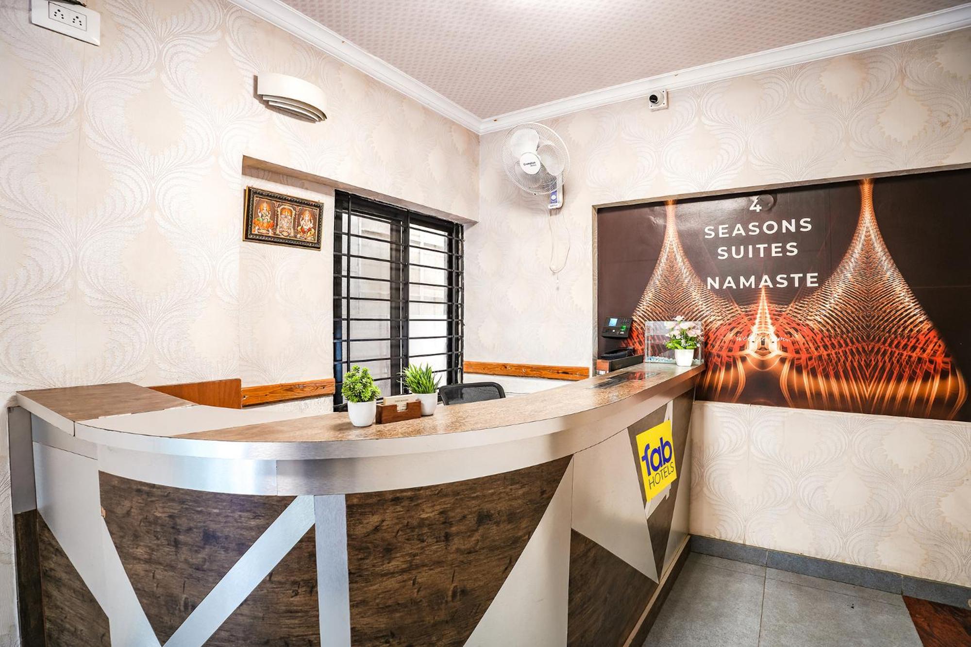 העיר בנגלור Fabhotel Seasons Suites - Jp Nagar מראה חיצוני תמונה